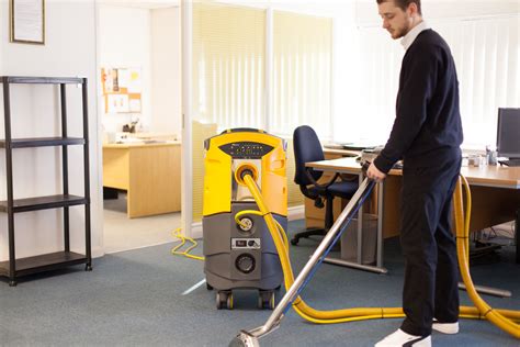 rug cleaning machine manufacturers